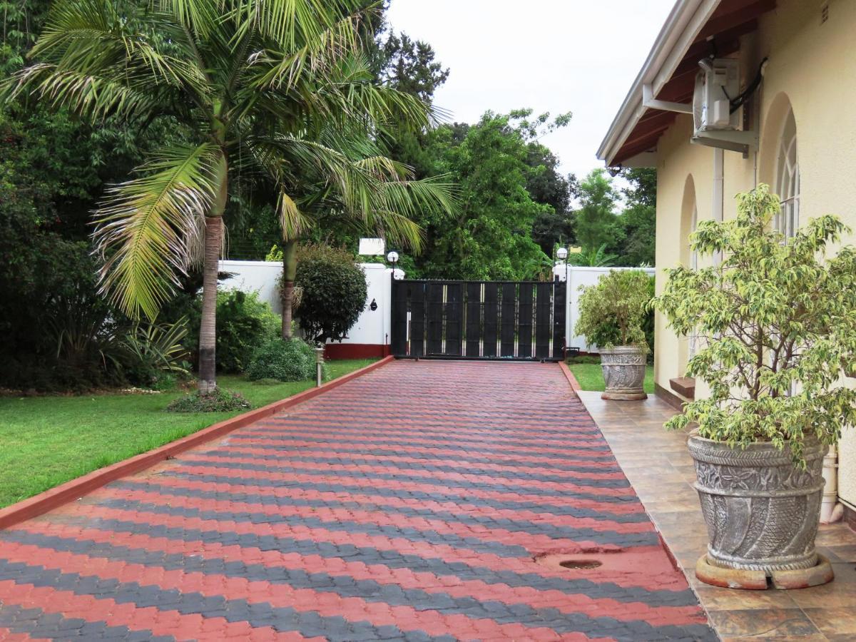 Art Lodges Harare Exteriör bild