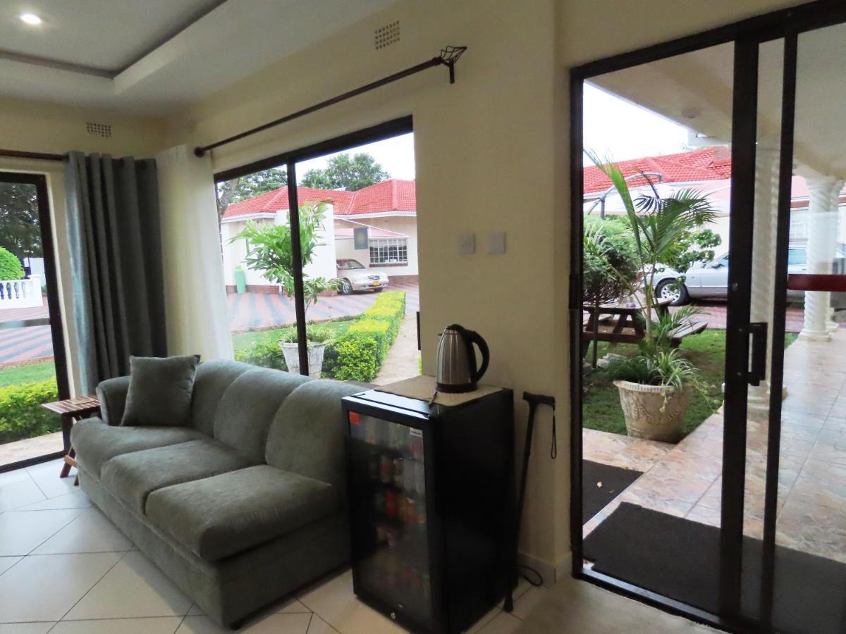 Art Lodges Harare Exteriör bild